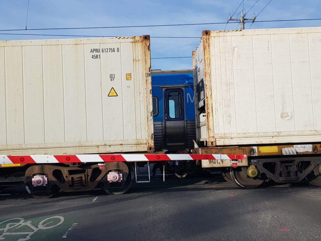 Freight Victoria launched to bridge road, rail disconnects - Grain Central